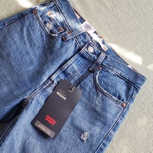 Levis Premium